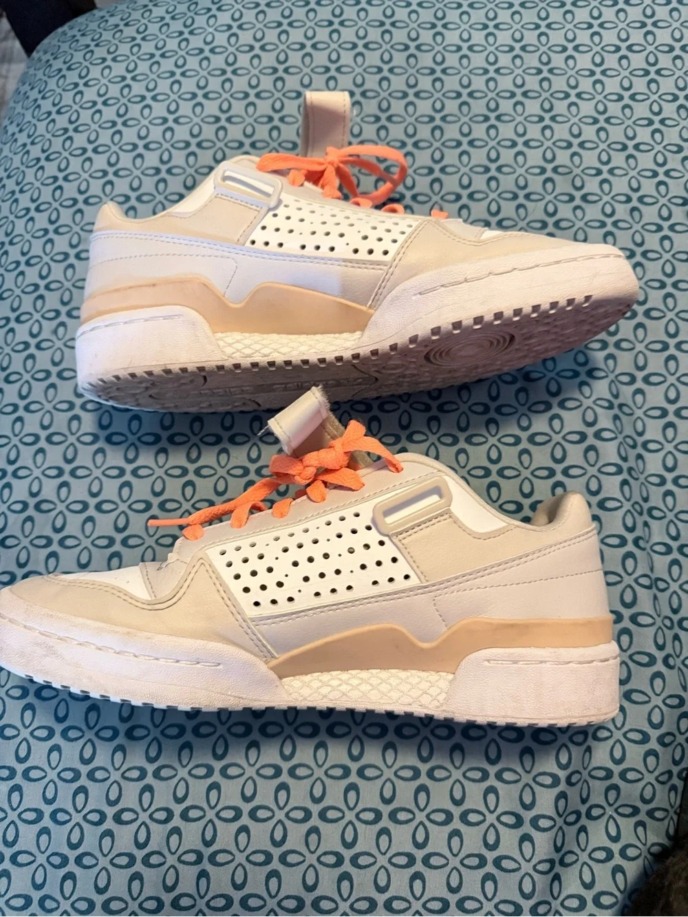 Adidas Retro Unisex Sneakers